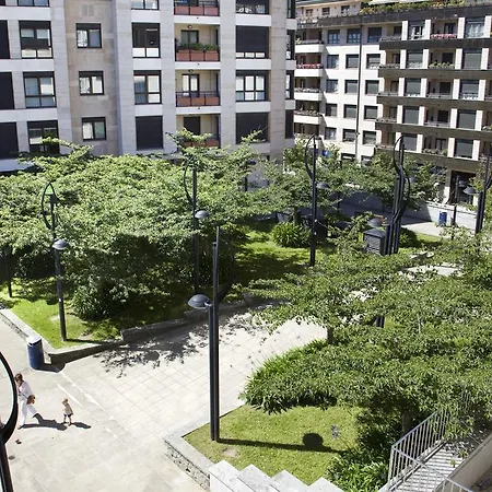 T5 Donostia Alojamento de Acomodação e Pequeno-almoço *