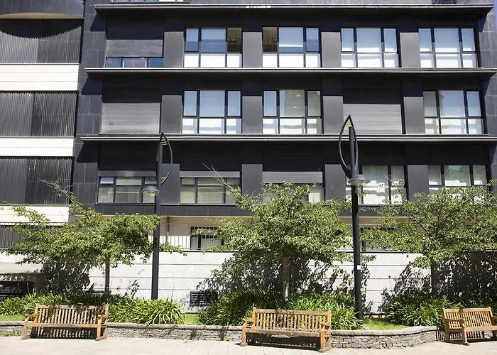 Bed & Breakfast T5 Donostia *