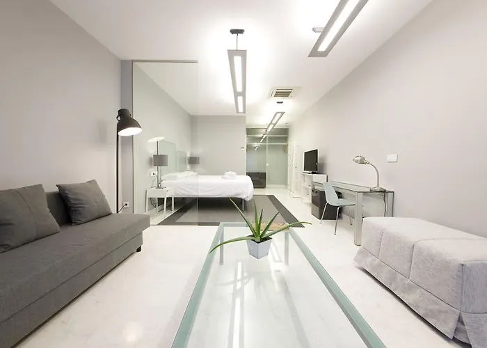 T5 Donostia Bed & Breakfast *